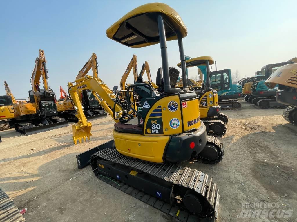 Komatsu PC 30 Vikšriniai ekskavatoriai