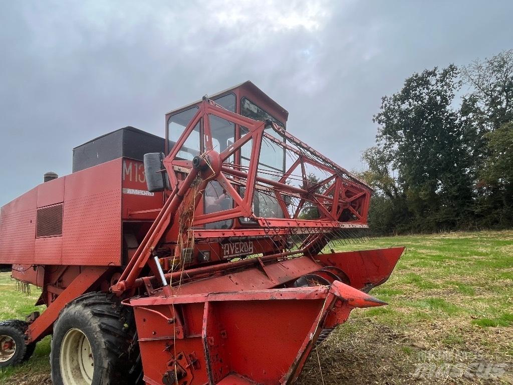 Laverda M132 Derliaus nuėmimo kombainai