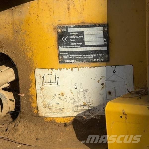 Komatsu PC88MR Vidutinės galios ekskavatoriai 7-12 t