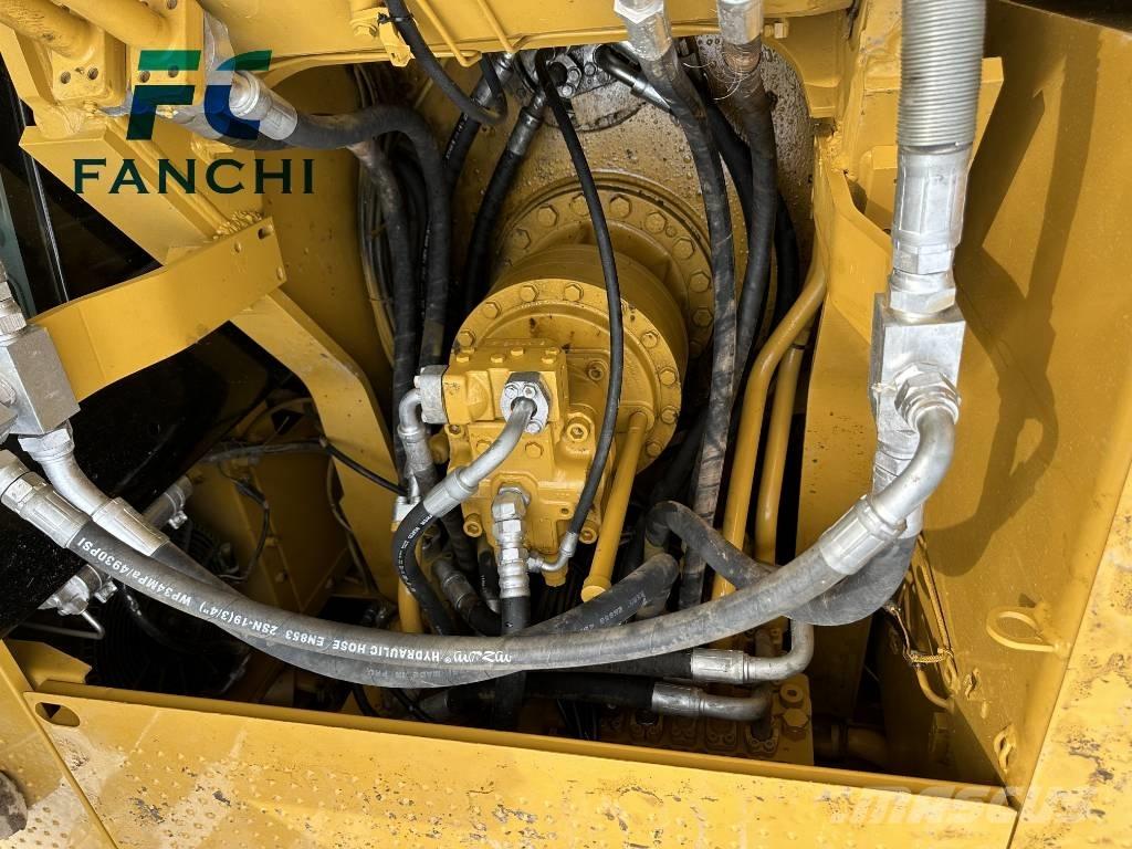 CAT 325D Vikšriniai ekskavatoriai