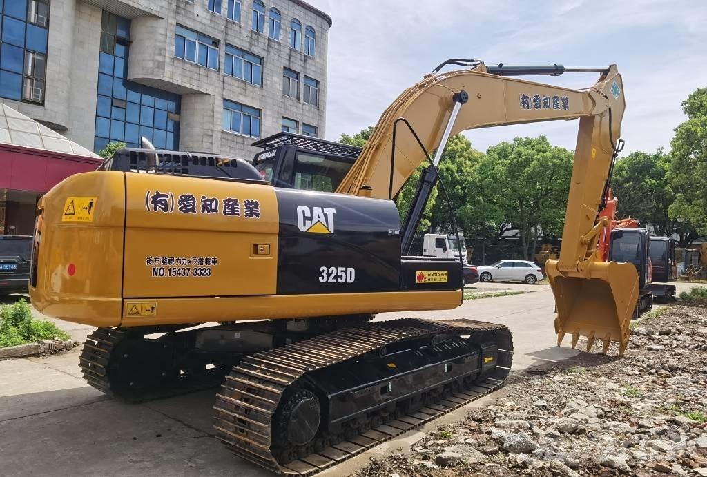 CAT 325 D Vikšriniai ekskavatoriai