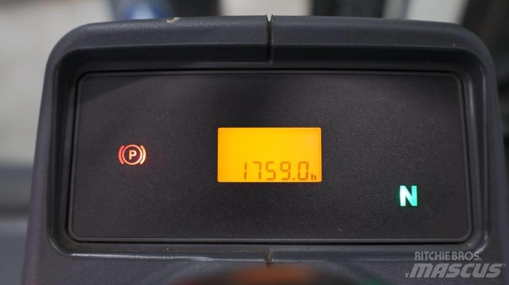 Jungheinrich TFG 425 LPG (dujiniai) krautuvai