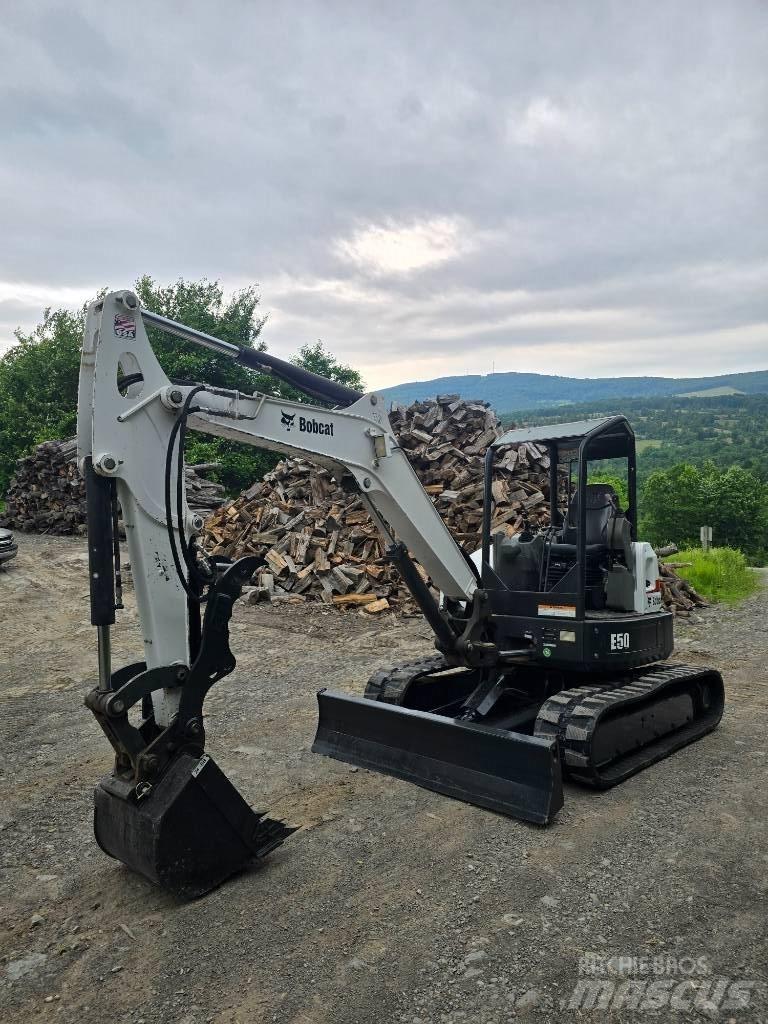 Bobcat E 50 Mini ekskavatoriai < 7 t