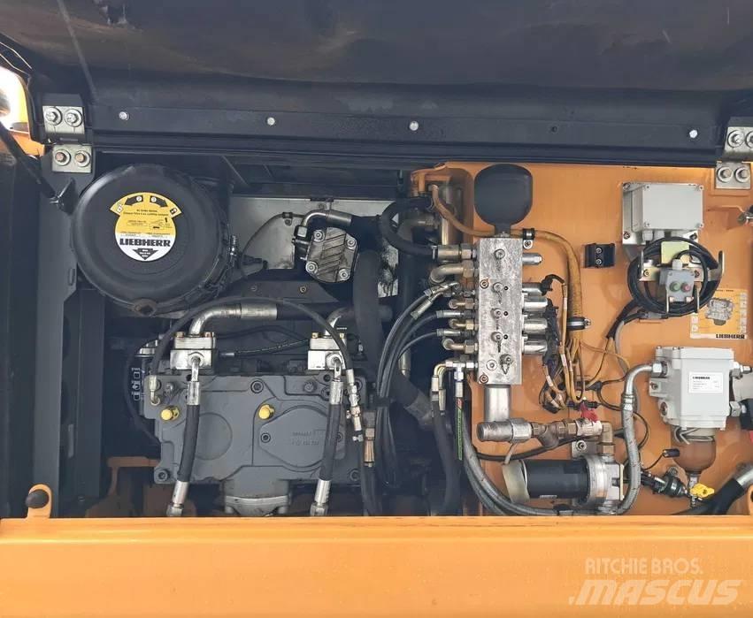 Liebherr R 926 LC Vikšriniai ekskavatoriai