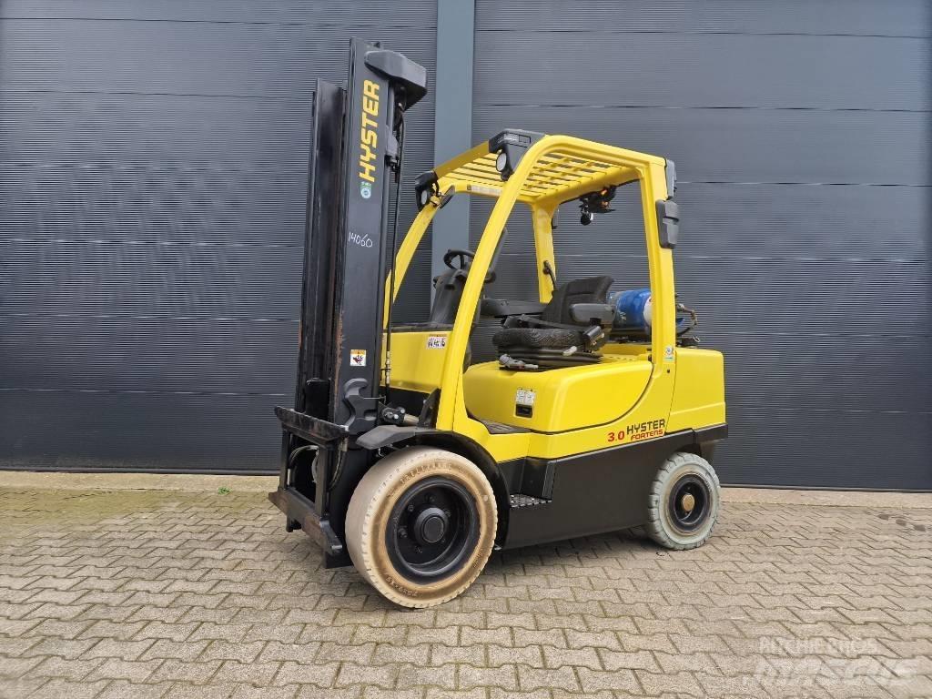 Hyster 3.0 FT LPG (dujiniai) krautuvai