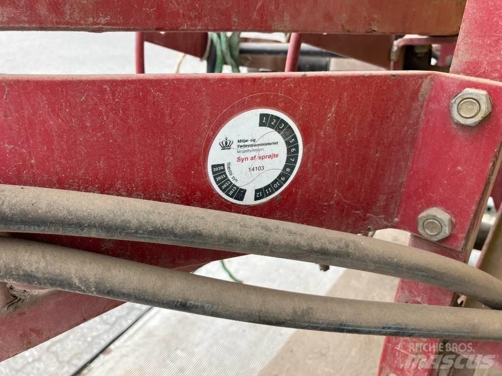 Hardi NK 600 Įmontuoti purkštuvai