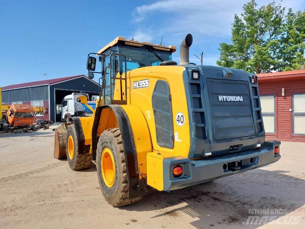 Hyundai HL 955 Naudoti ratiniai krautuvai