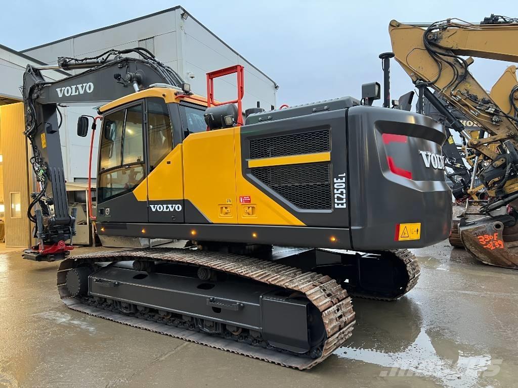 Volvo EC 250 EL Vikšriniai ekskavatoriai