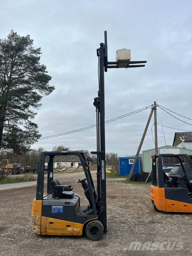 UniCarriers TX 3 18 Elektriniai šakiniai krautuvai