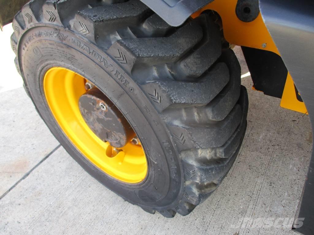 JCB 525-60T5 (582) Teleskopiniai krautuvai