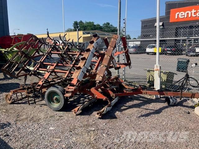 Kverneland Harv 6m Akėčios