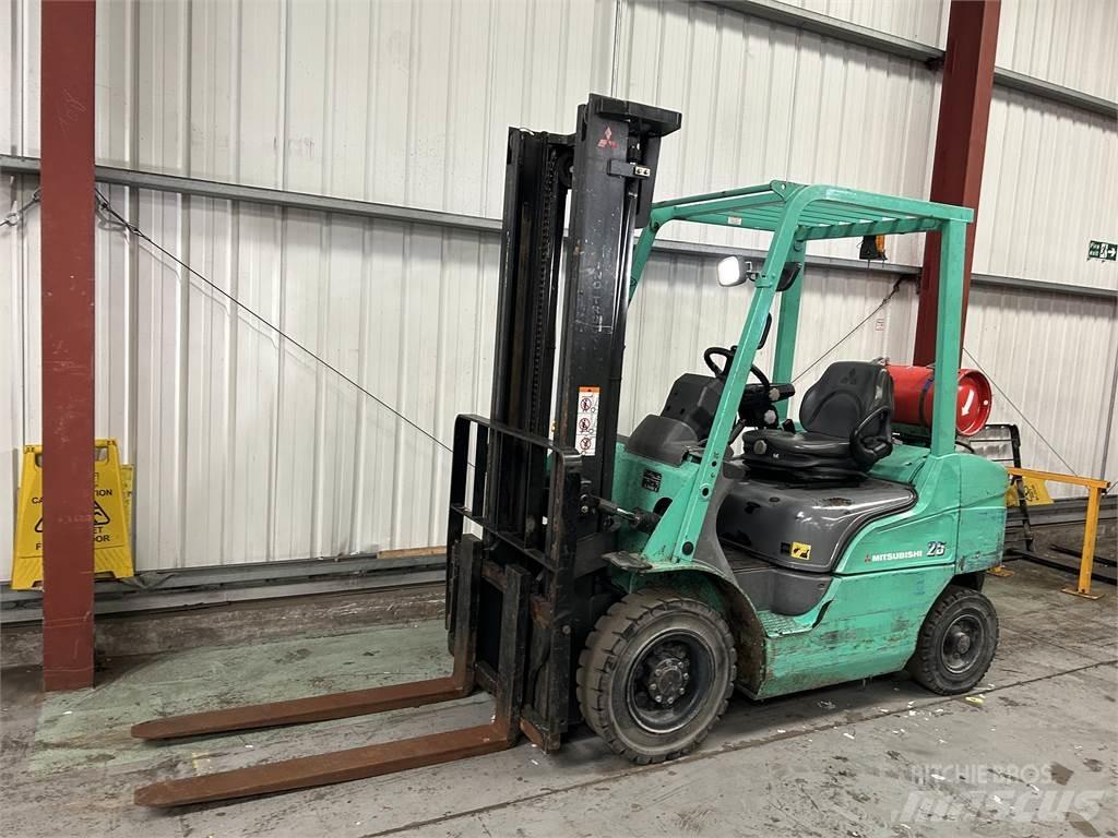 Mitsubishi FG25NT LPG (dujiniai) krautuvai