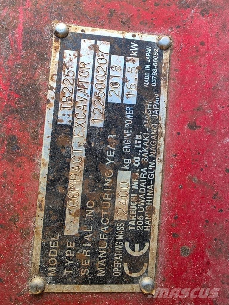 Takeuchi TB 225 Mini ekskavatoriai < 7 t
