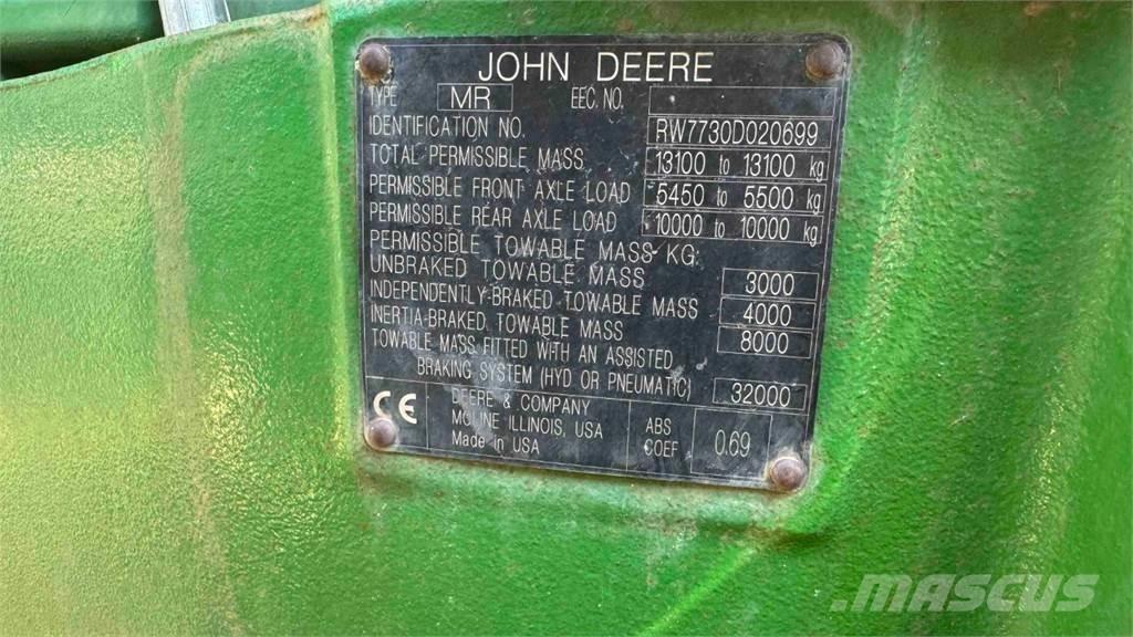 John Deere 7730 Traktoriai