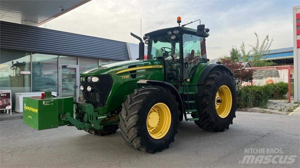 John Deere 7730 Traktoriai