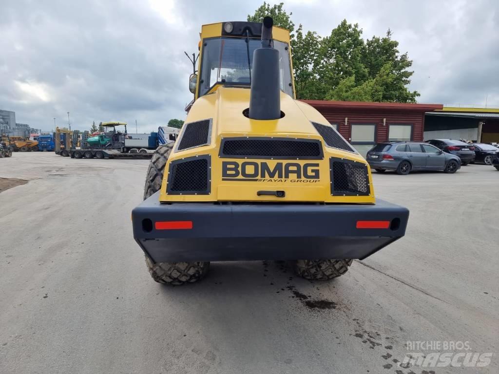 Bomag BW 213 D H-4 Vieno būgno volai