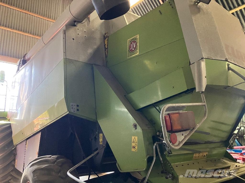 CLAAS Lexion 405 Derliaus nuėmimo kombainai