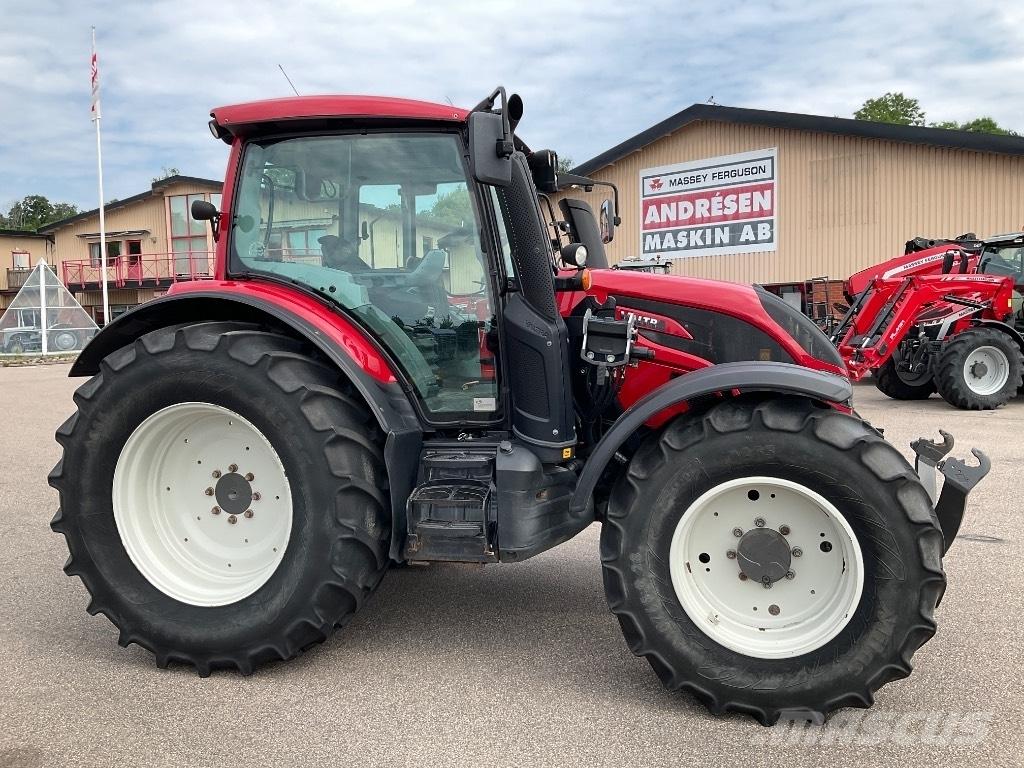 Valtra N174 Versu Traktoriai
