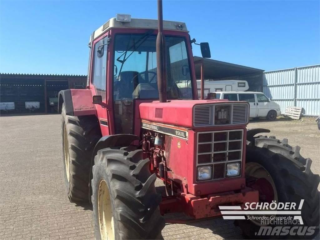 Case IH 956 XL Traktoriai