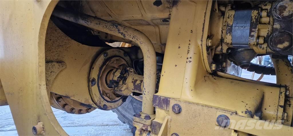 Komatsu WA380 Naudoti ratiniai krautuvai