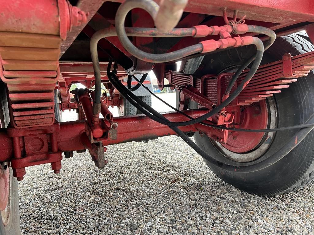 Scania Vogntræk Bendrosios paskirties priekabos