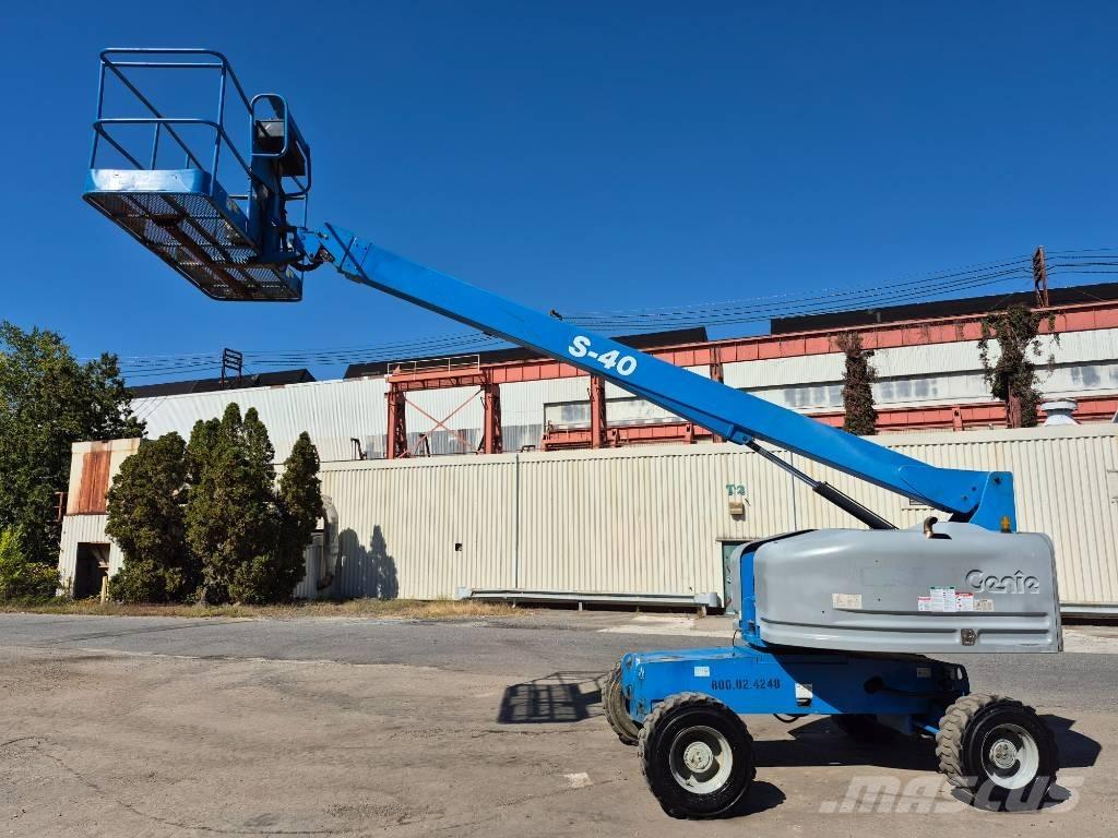 Genie S 40 Teleskopiniai keltuvai