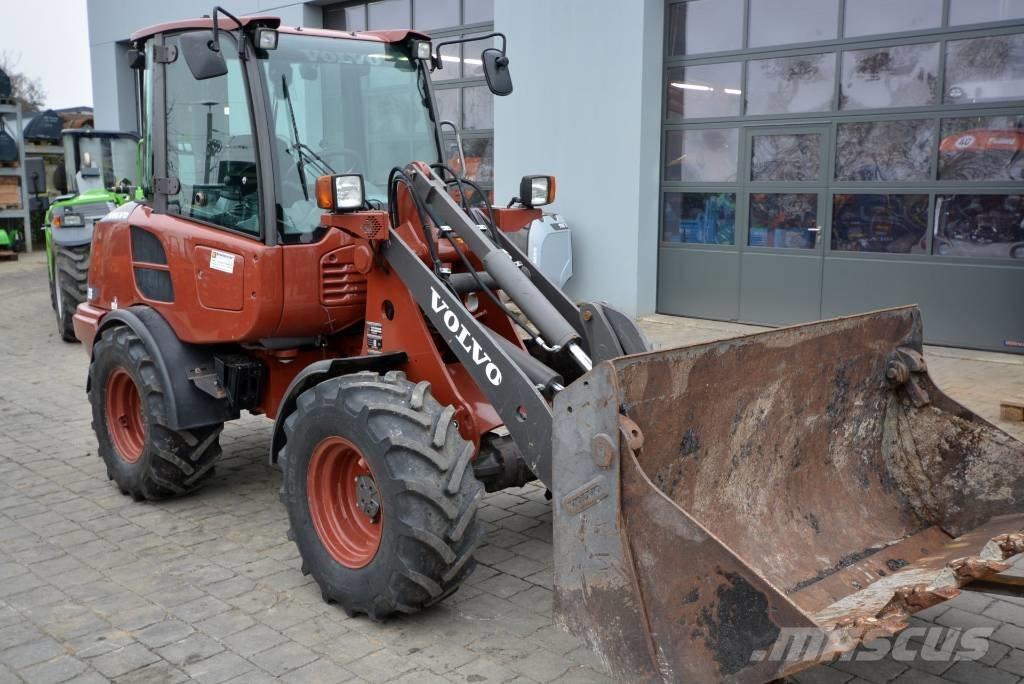 Volvo L 20 F Naudoti ratiniai krautuvai