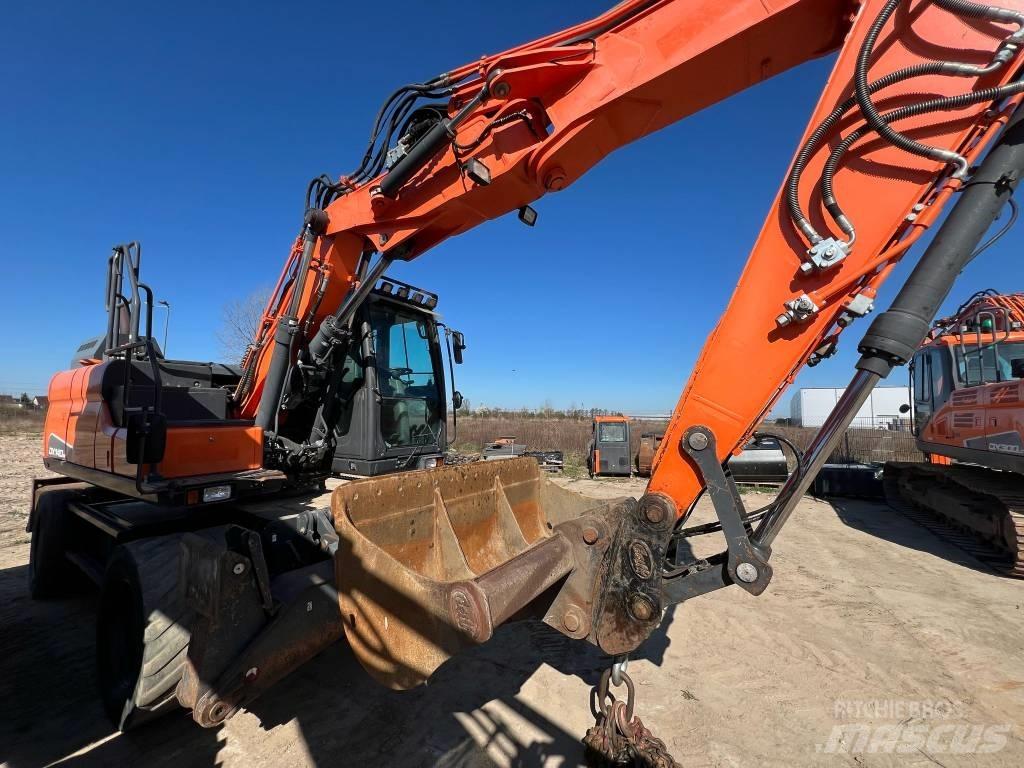 Doosan DX140W-5 Ratiniai ekskavatoriai