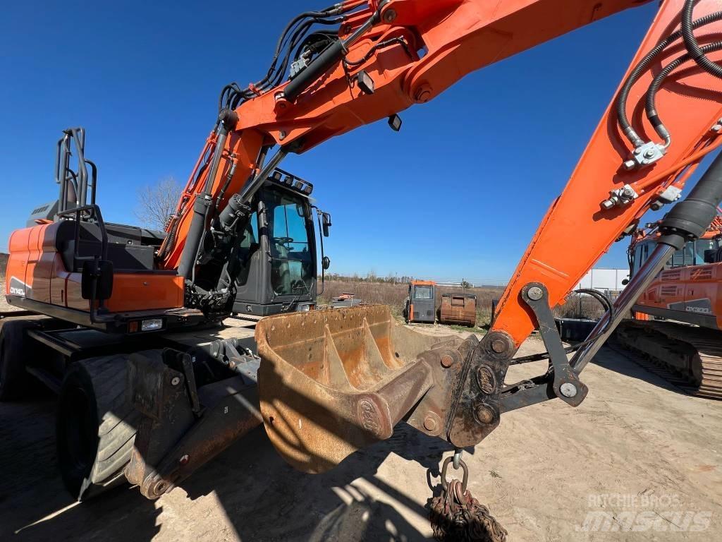 Doosan DX140W-5 Ratiniai ekskavatoriai