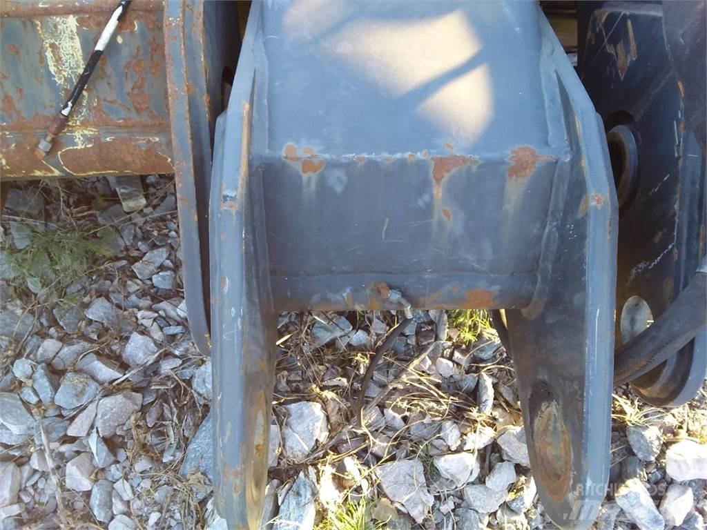 John Deere 210 Medžių kirtimo mašinų kranai