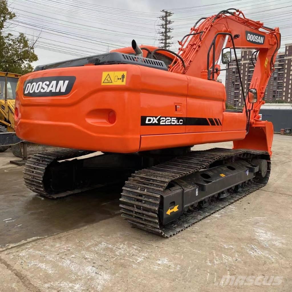 Doosan DX 140 LC Vikšriniai ekskavatoriai