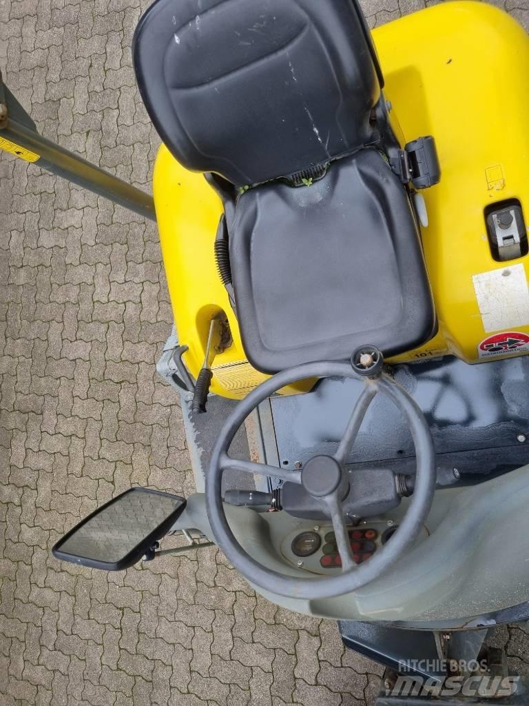 Wacker Neuson 2001 Statybiniai savivarčiai sunkvežimiai