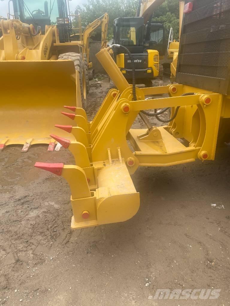CAT 120 H Greideriai