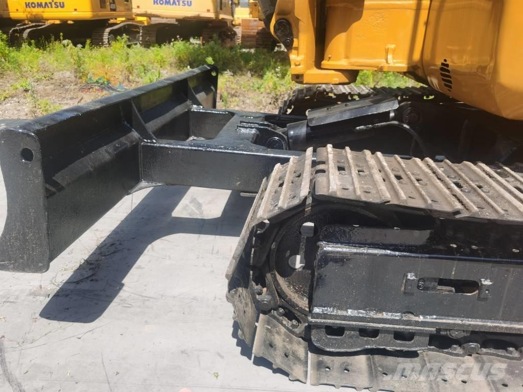 CAT 304 Mini ekskavatoriai < 7 t