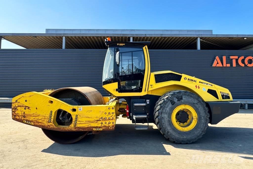 Bomag BW 226 BVC-5 Vieno būgno volai