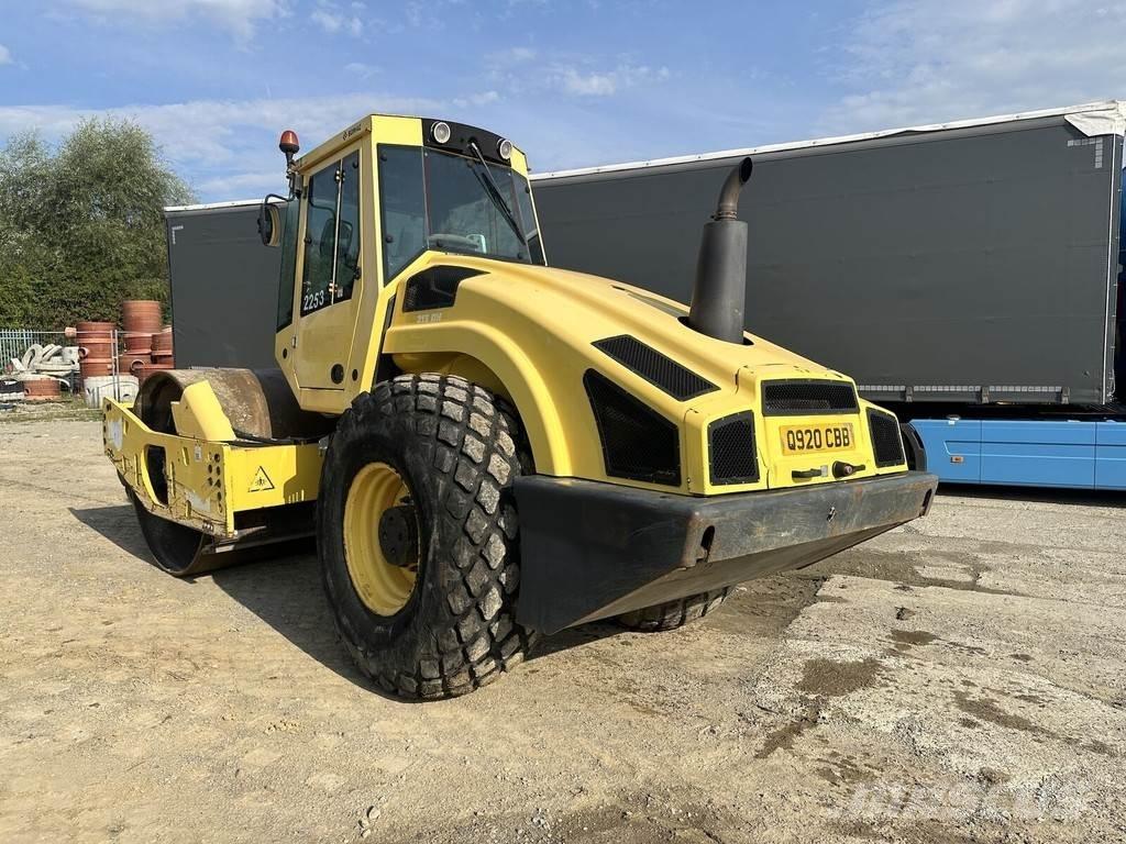 Bomag BW213-DH4 Vieno būgno volai