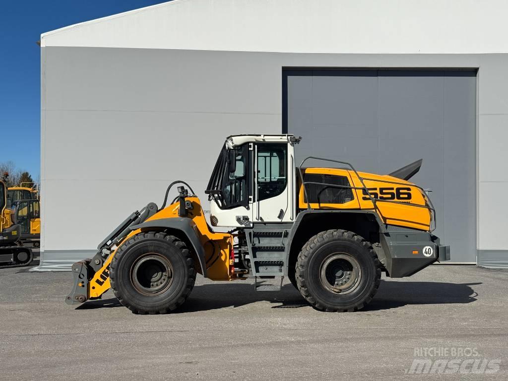 Liebherr L 556 Naudoti ratiniai krautuvai