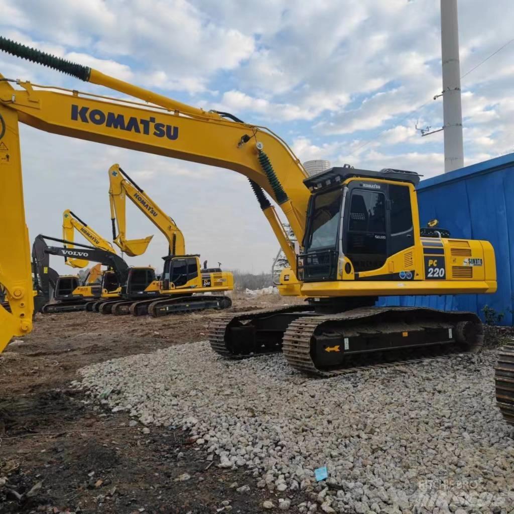 Komatsu PC 220-8 Vikšriniai ekskavatoriai