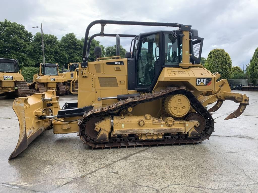 CAT D 6 N XL Vikšriniai buldozeriai