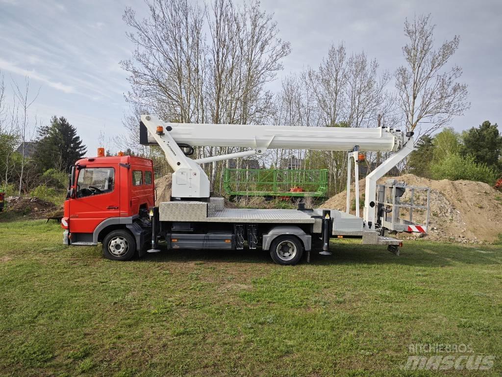 Ruthmann T 330 Ant vilkikų montuojamos kėlimo platformos