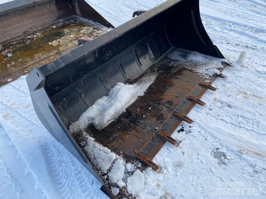 Ålö Grusskopa 180 Frontalinių krautuvų priedai