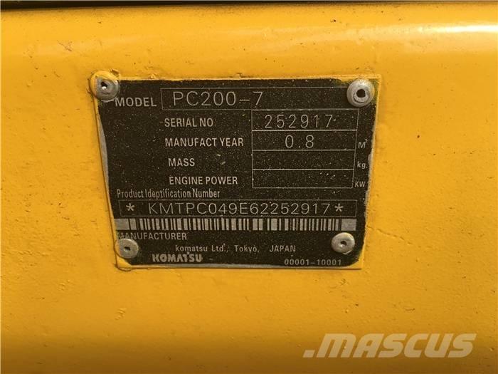 Komatsu PC 200-7 Vikšriniai ekskavatoriai
