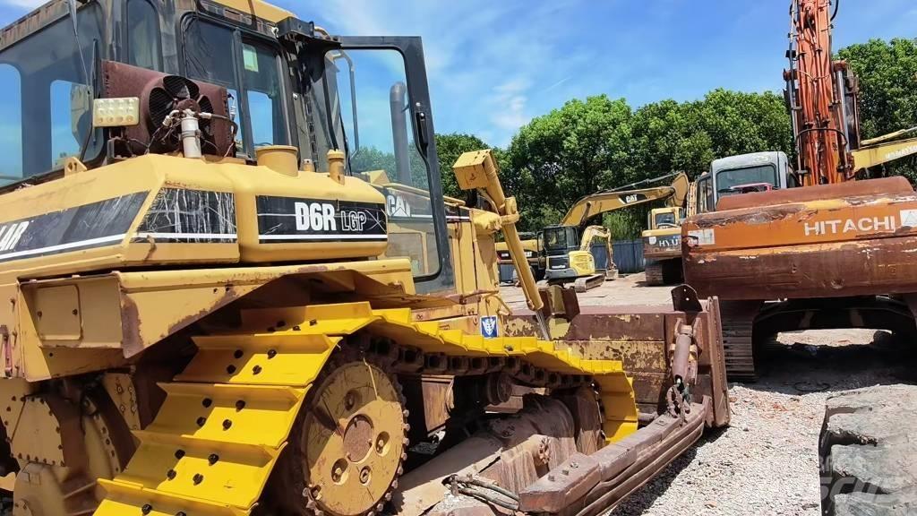 CAT D 6 R Vikšriniai buldozeriai