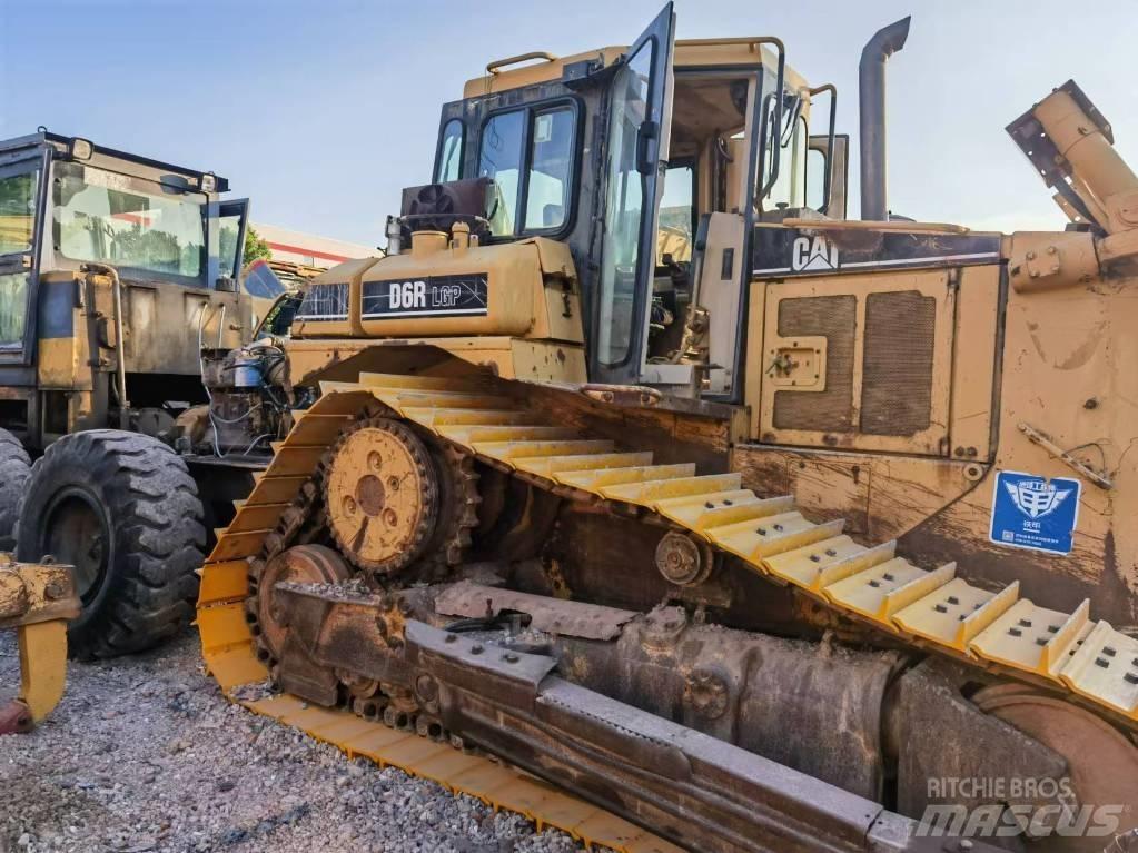 CAT D 6 R Vikšriniai buldozeriai