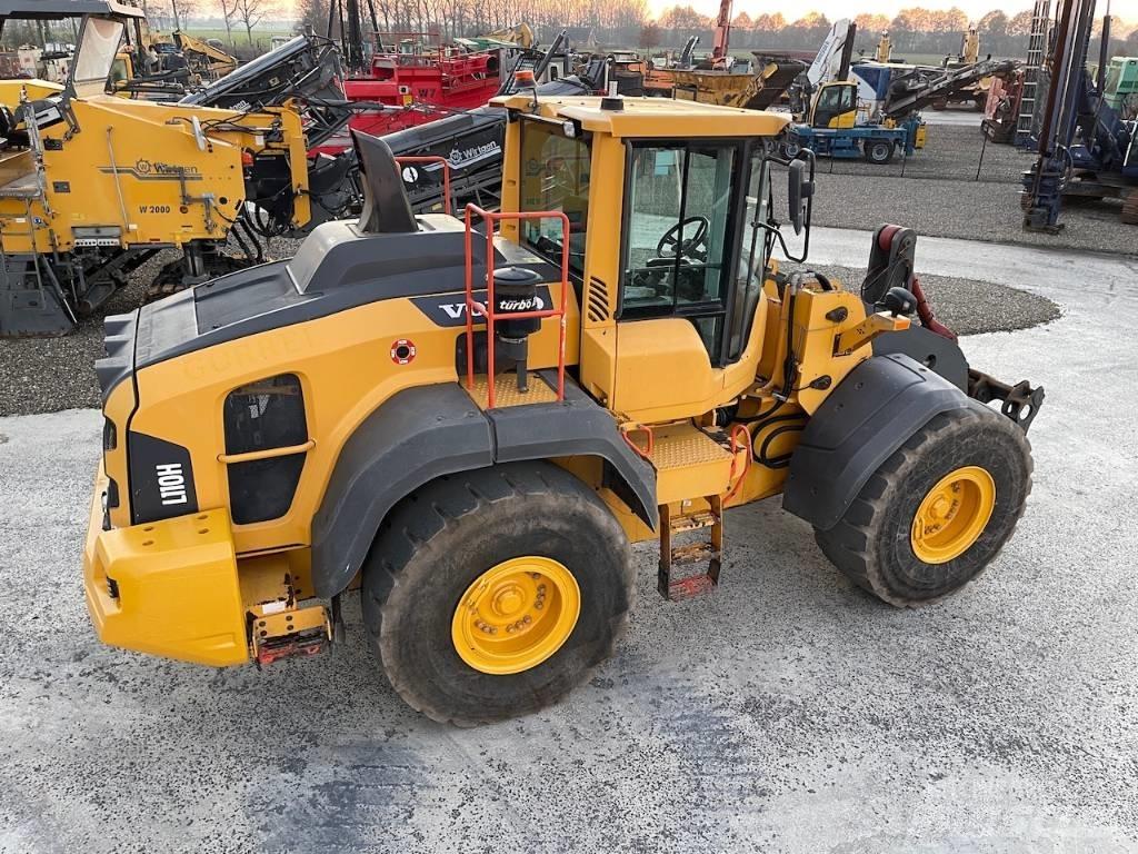 Volvo L 110 H Naudoti ratiniai krautuvai
