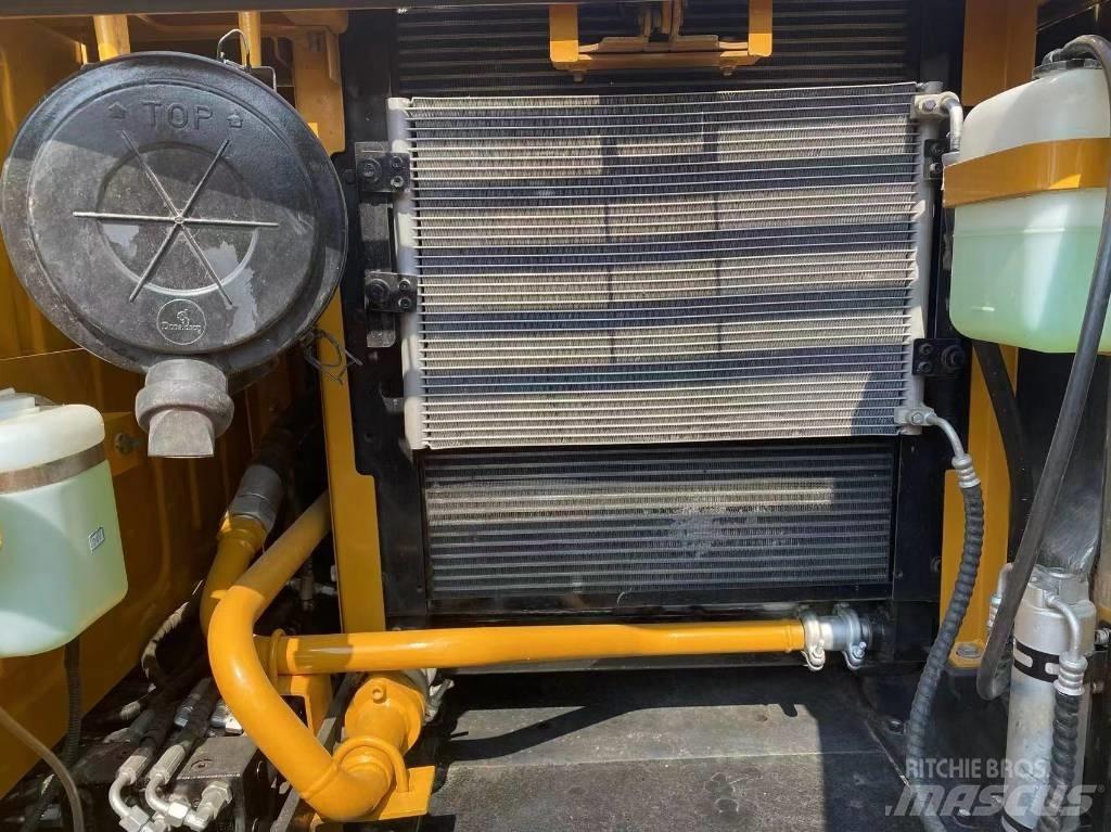 Sany 135 C Vikšriniai ekskavatoriai