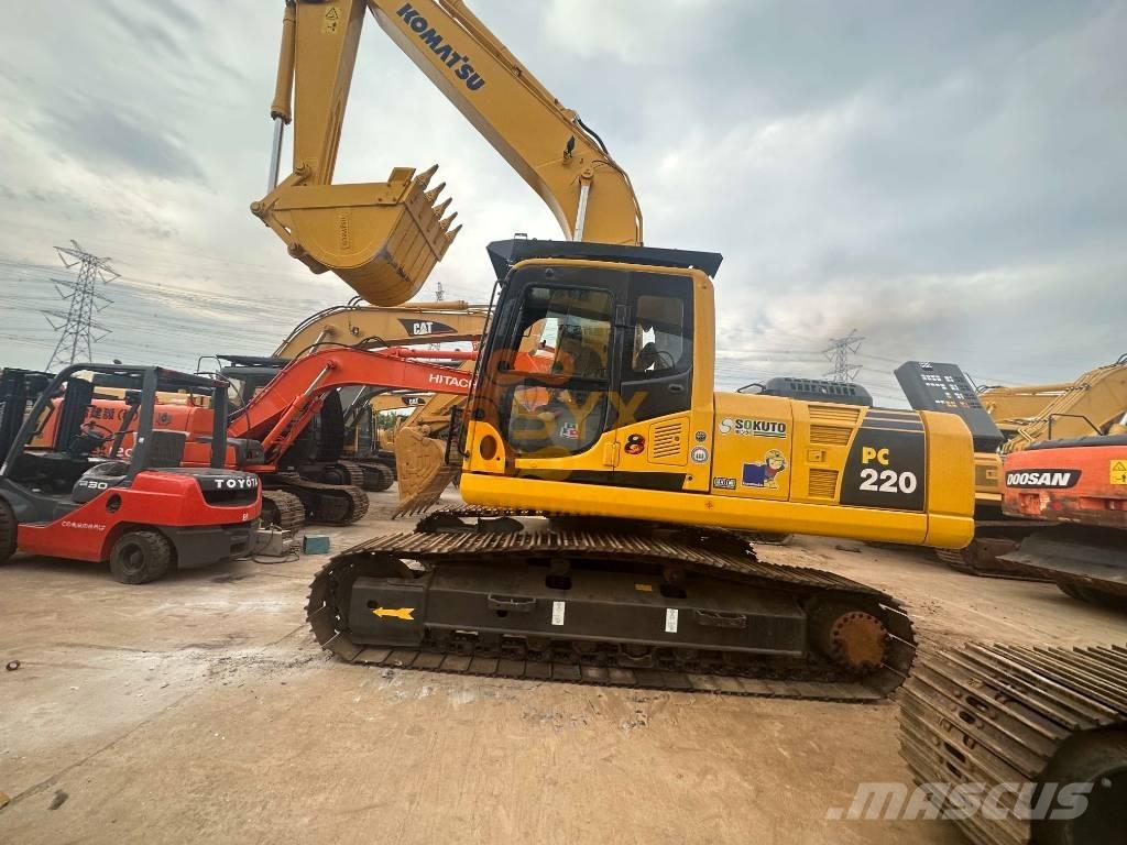 Komatsu PC 220-8 Vikšriniai ekskavatoriai