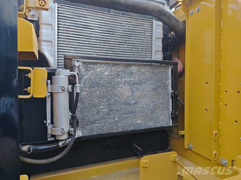 CAT 320 D Vikšriniai ekskavatoriai