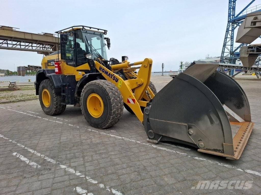 Komatsu WA 270-8E0 Naudoti ratiniai krautuvai