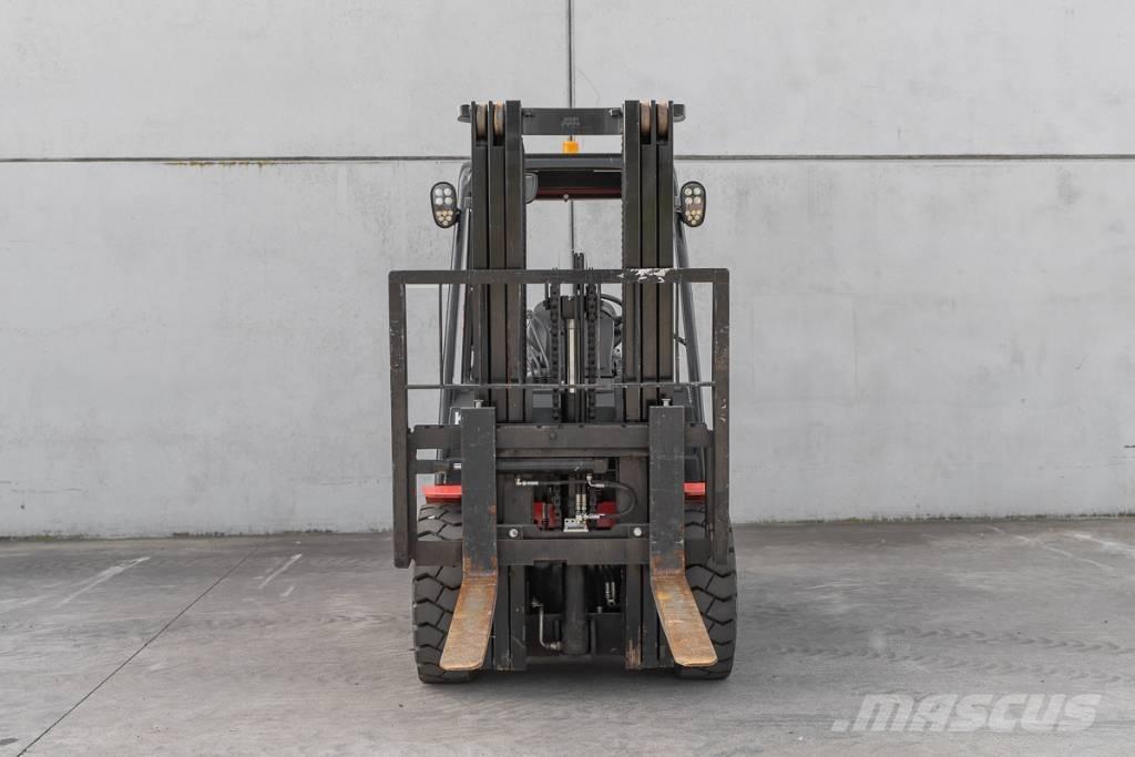 Manitou MI 30 D Dyzeliniai krautuvai